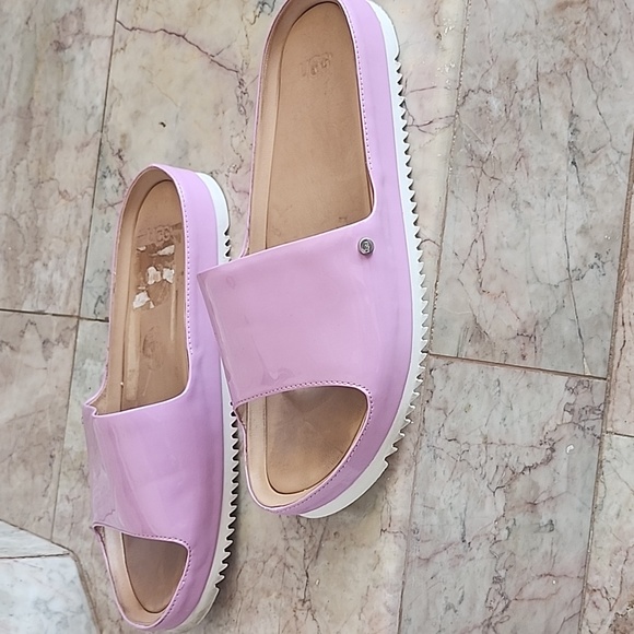 UGG sandals - Picture 6 of 6